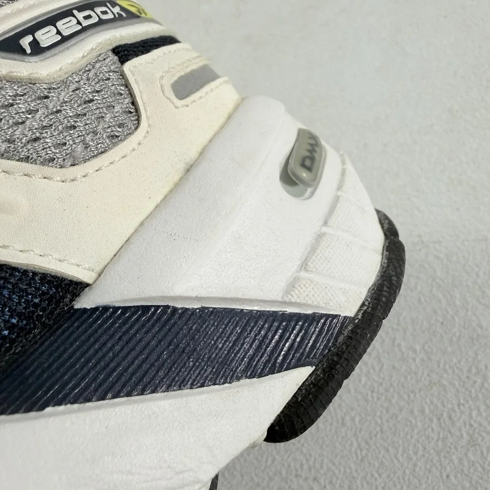 Vintage Reebok Boston Road II White Blue DMX 2005 Shoes Mens Size 11